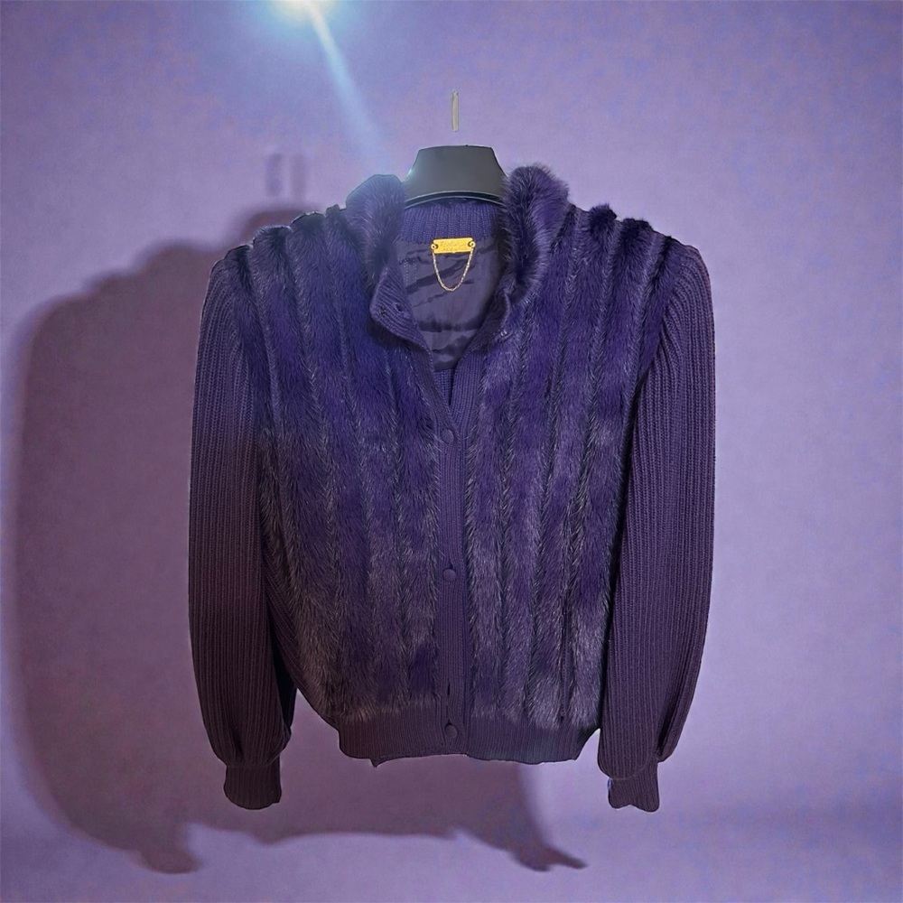 Gorgeous Purple Fur women’s jacket size Large